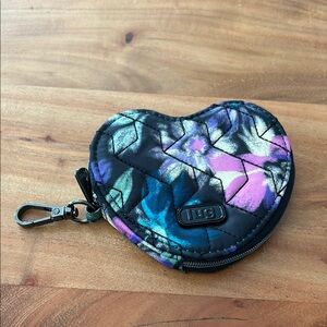 Lug Heart-Shaped Quilted Change Pouch with Floral Design